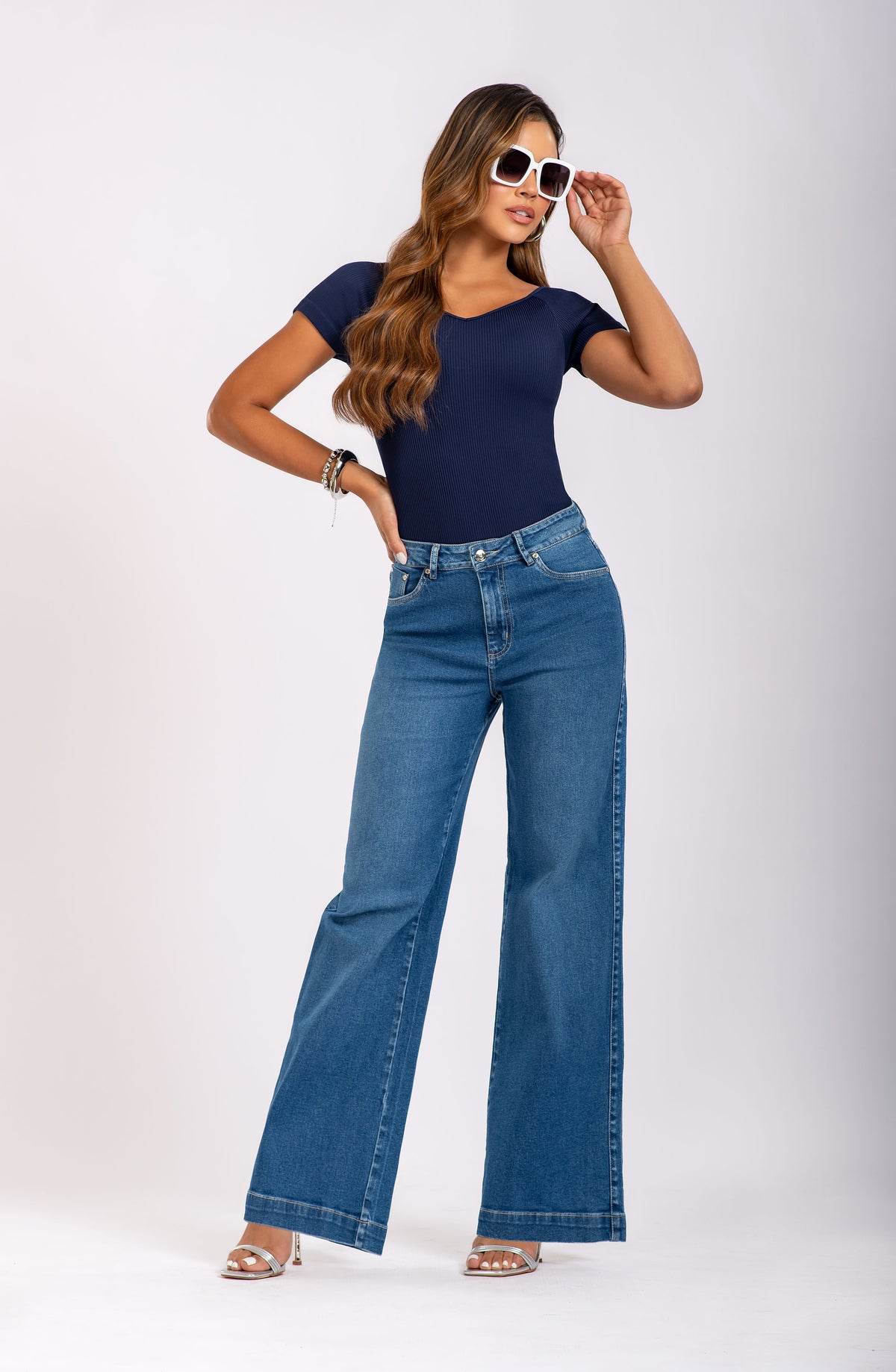 7470 JEANS PALAZO DELUXE (ORDENA UNA TALLA MENOS)