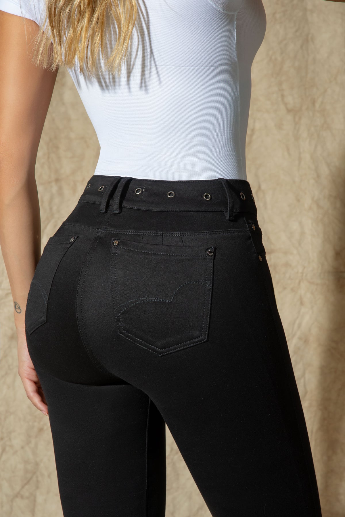 V07280 JEAN 1 BOTON DELUXE (TALLA EXACTA)