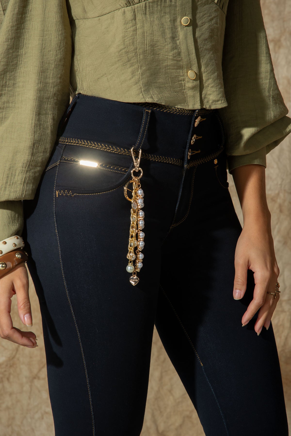 V07310 JEAN 3 BOTONES DELUXE (TALLA EXACTA)